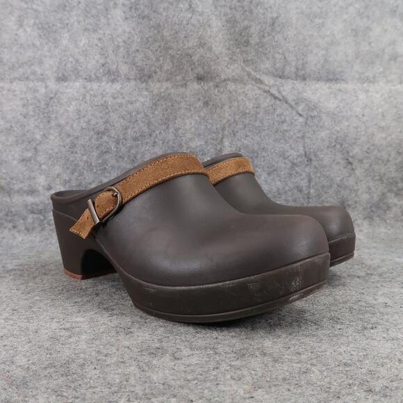 Crocs Shoe Women 9 Clog Slip On Comfort Fashion Rubber Leather Strap Brown Sarah - Picture 1 of 16